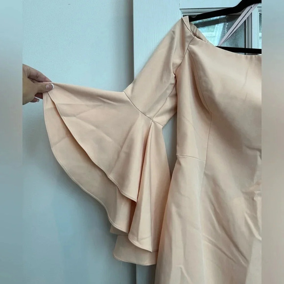 MILLY Selena Peach Italian Cady Off Shoulder Slit Side Sheath Dress Size 8 M NWT - Picture 5 of 13